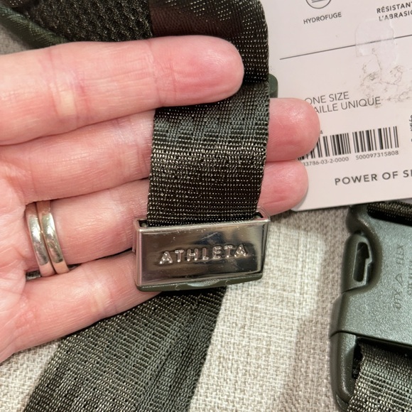 Athleta Excursion Mini Belt Bag - Picture 6 of 7